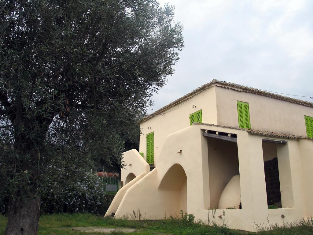 Il Canto Di Kokopelli Country Houses Brattiro Exterior photo